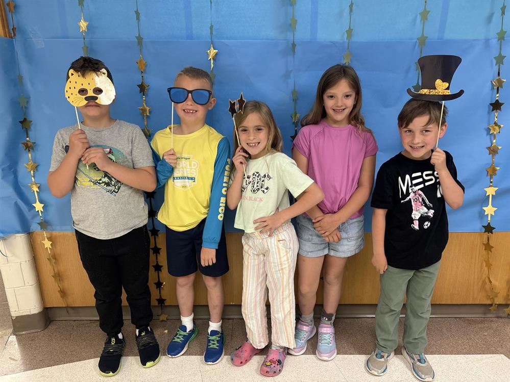  End of Year Photo Booth